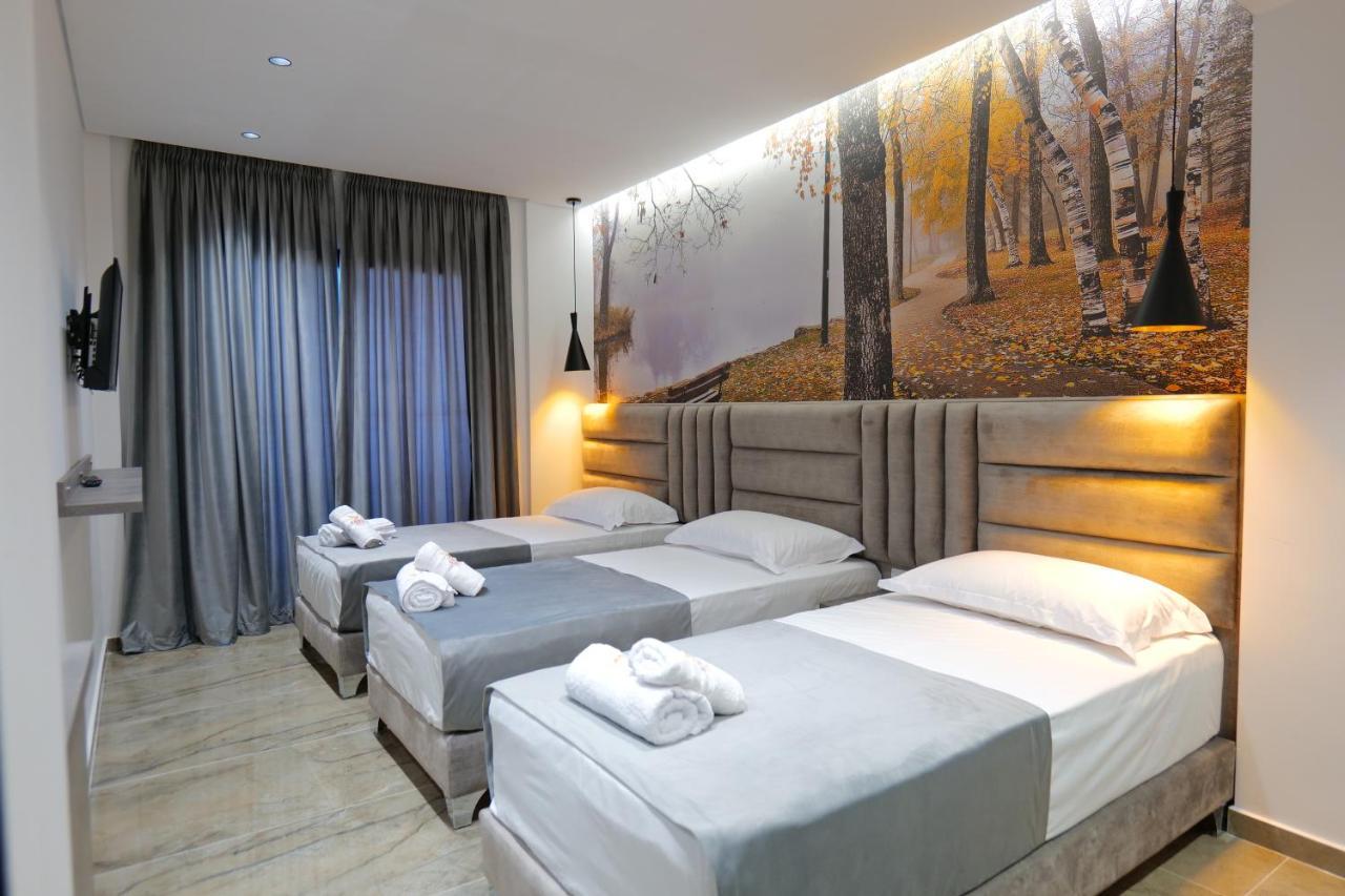 Hotel Eagle Ksamil Bagian luar foto