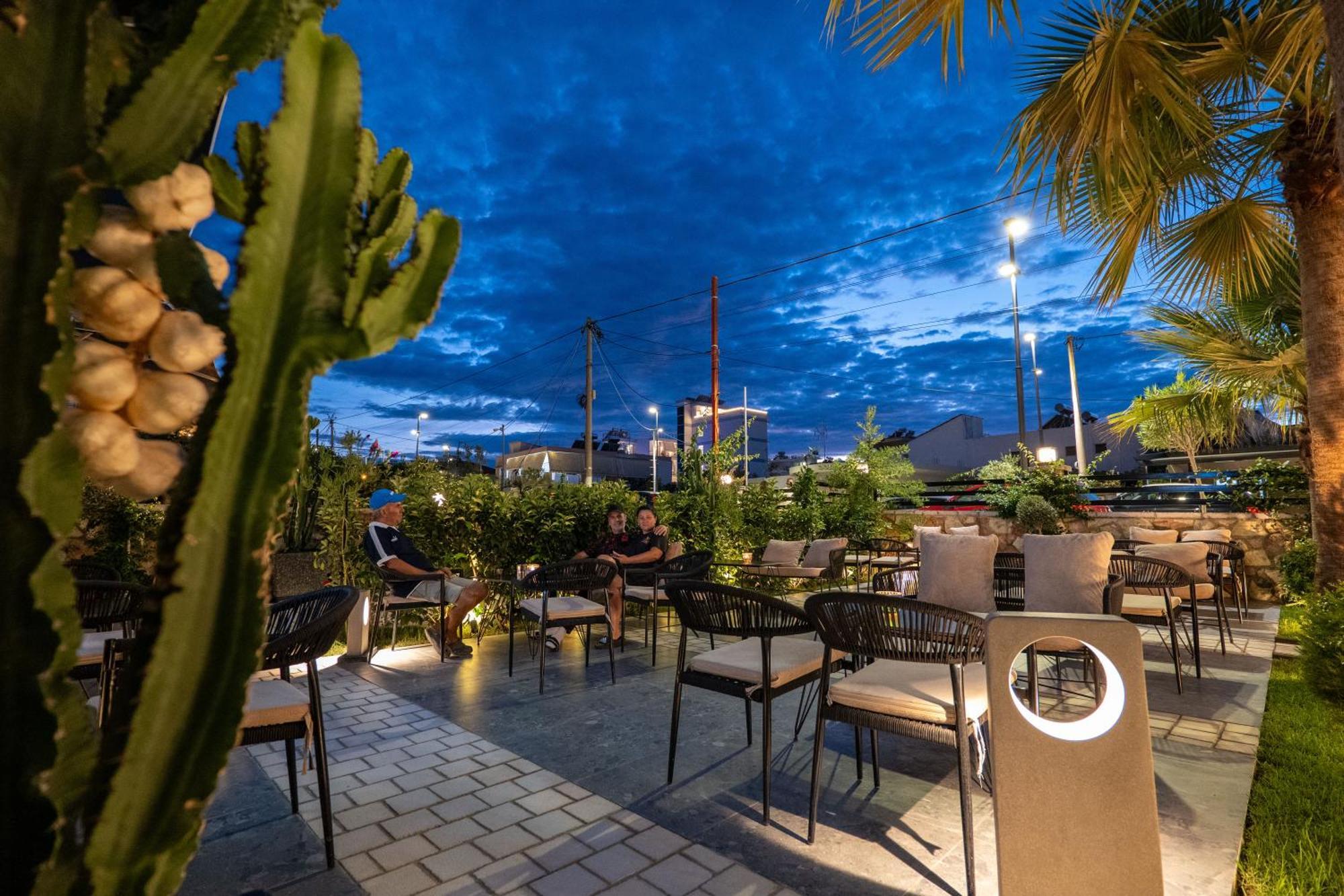 Hotel Eagle Ksamil Bagian luar foto