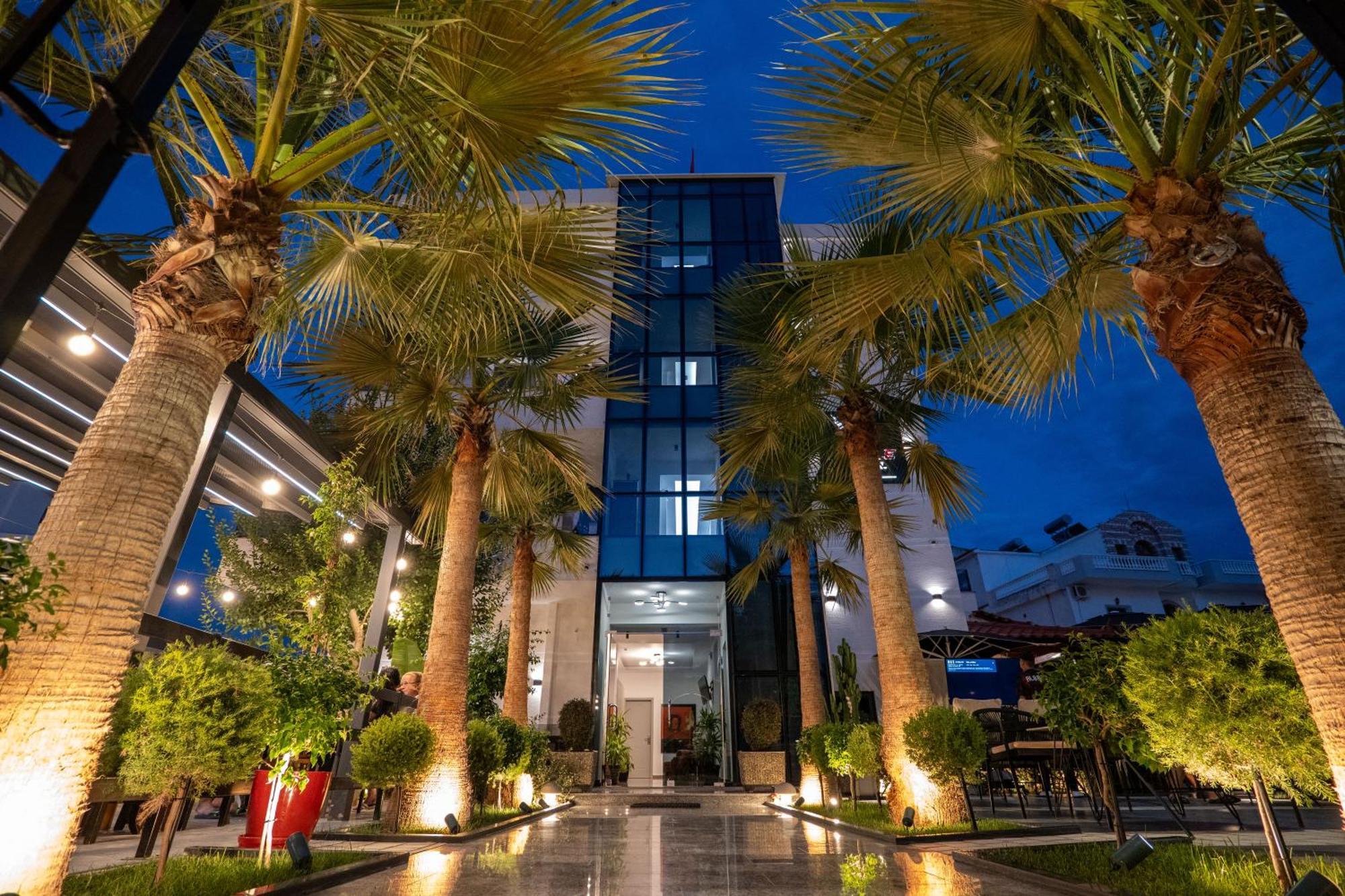 Hotel Eagle Ksamil Bagian luar foto