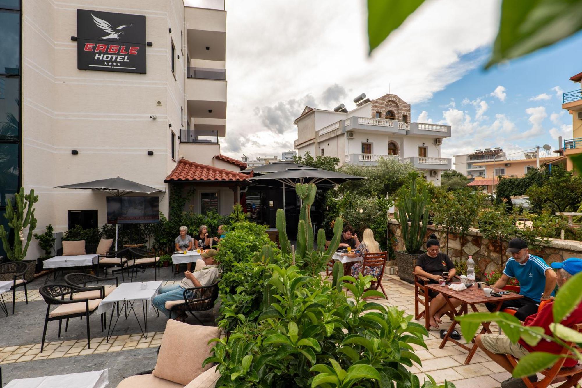 Hotel Eagle Ksamil Bagian luar foto