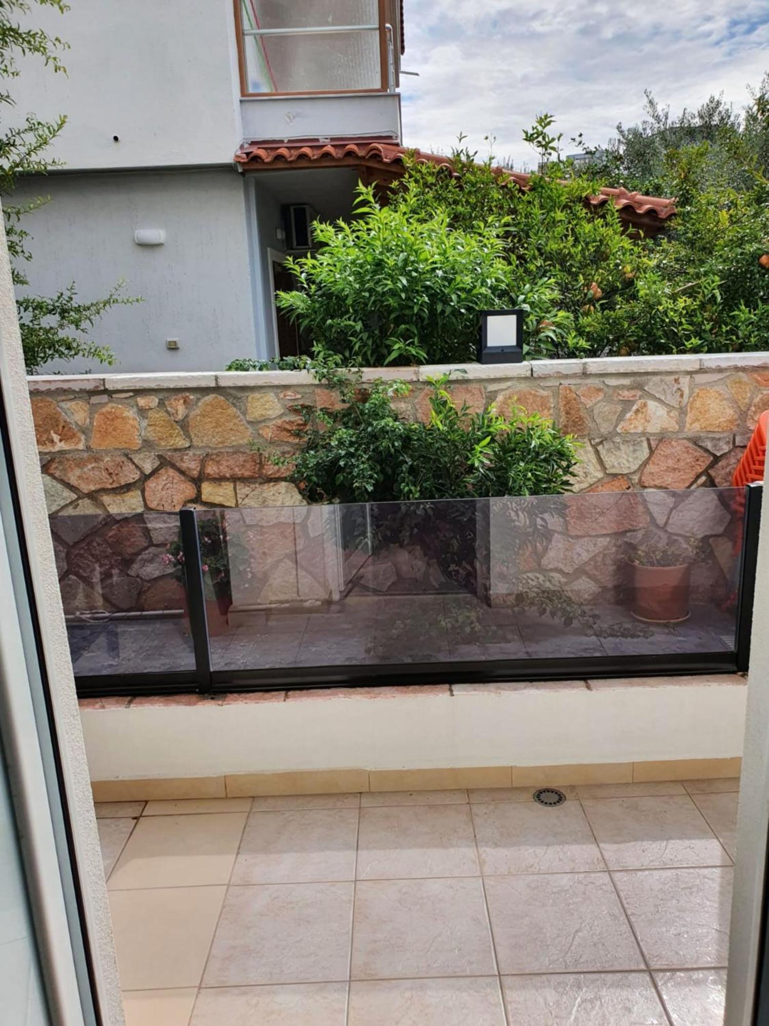 Hotel Eagle Ksamil Bagian luar foto