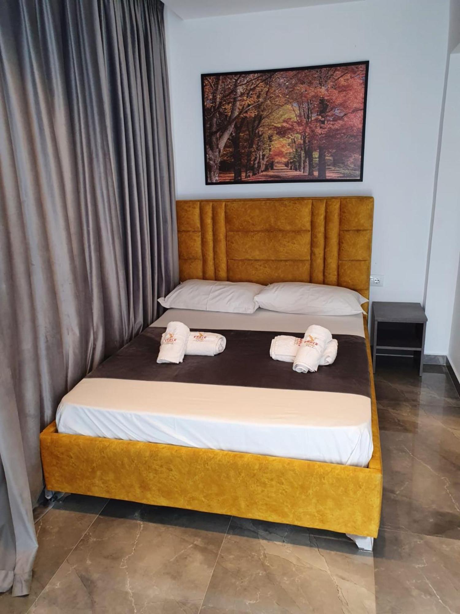 Hotel Eagle Ksamil Bagian luar foto