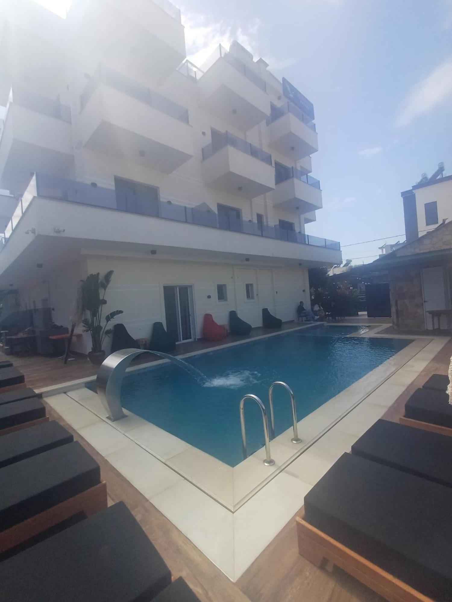 Hotel Eagle Ksamil Bagian luar foto