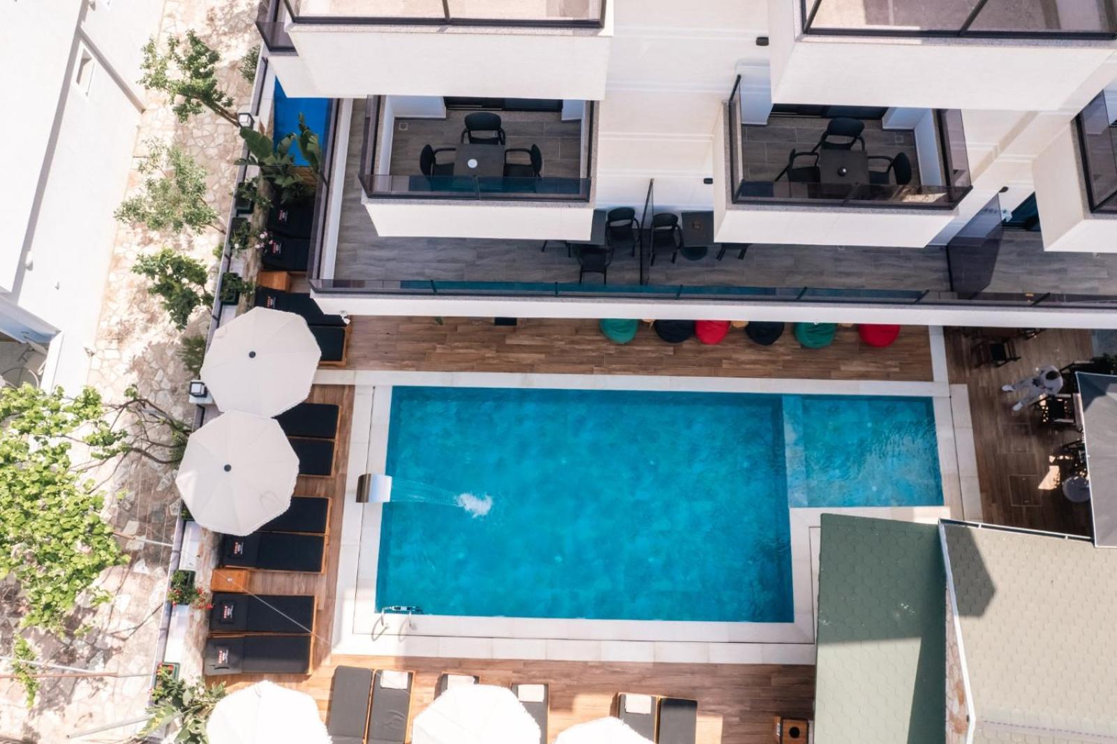 Hotel Eagle Ksamil Bagian luar foto