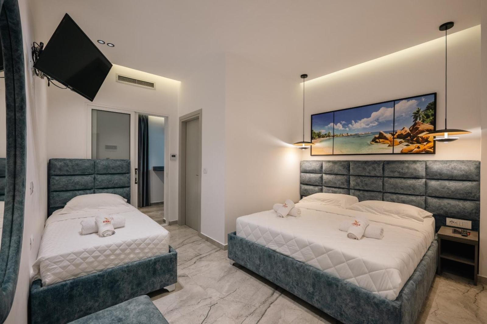 Hotel Eagle Ksamil Bagian luar foto