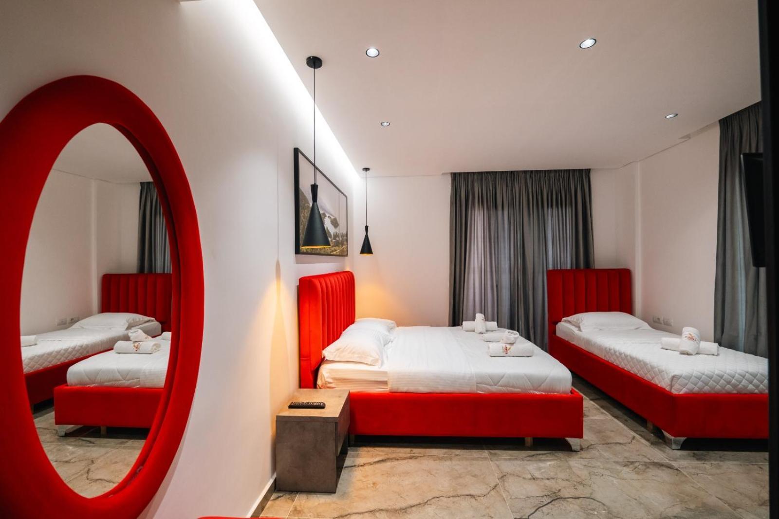 Hotel Eagle Ksamil Bagian luar foto