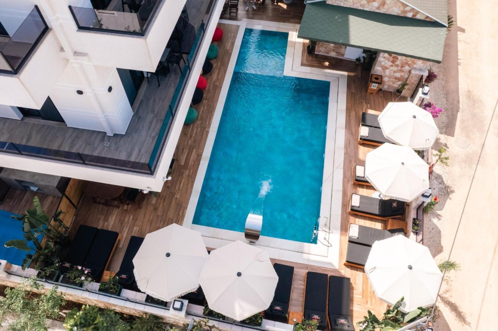 Hotel Eagle Ksamil Bagian luar foto