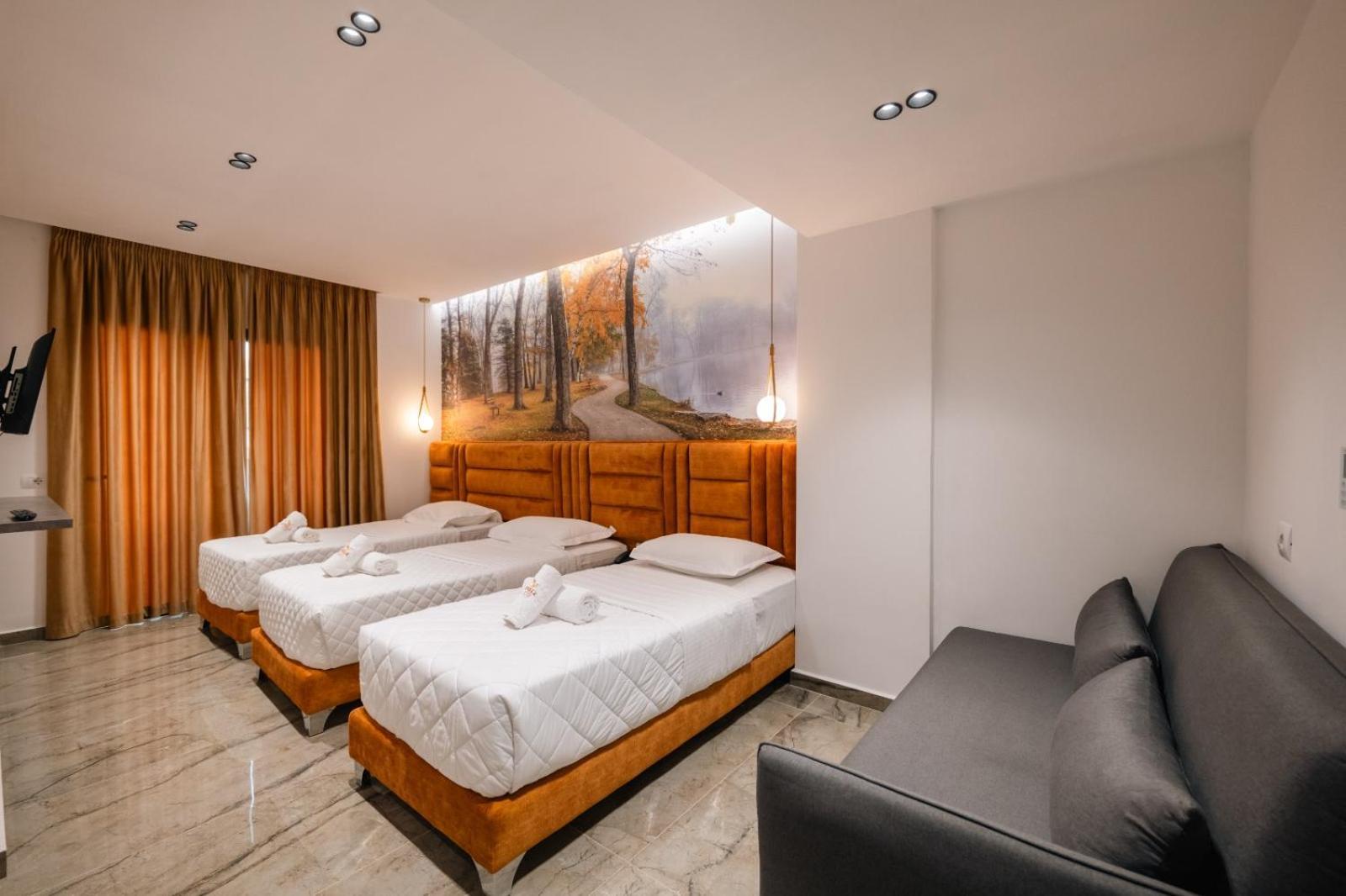 Hotel Eagle Ksamil Bagian luar foto