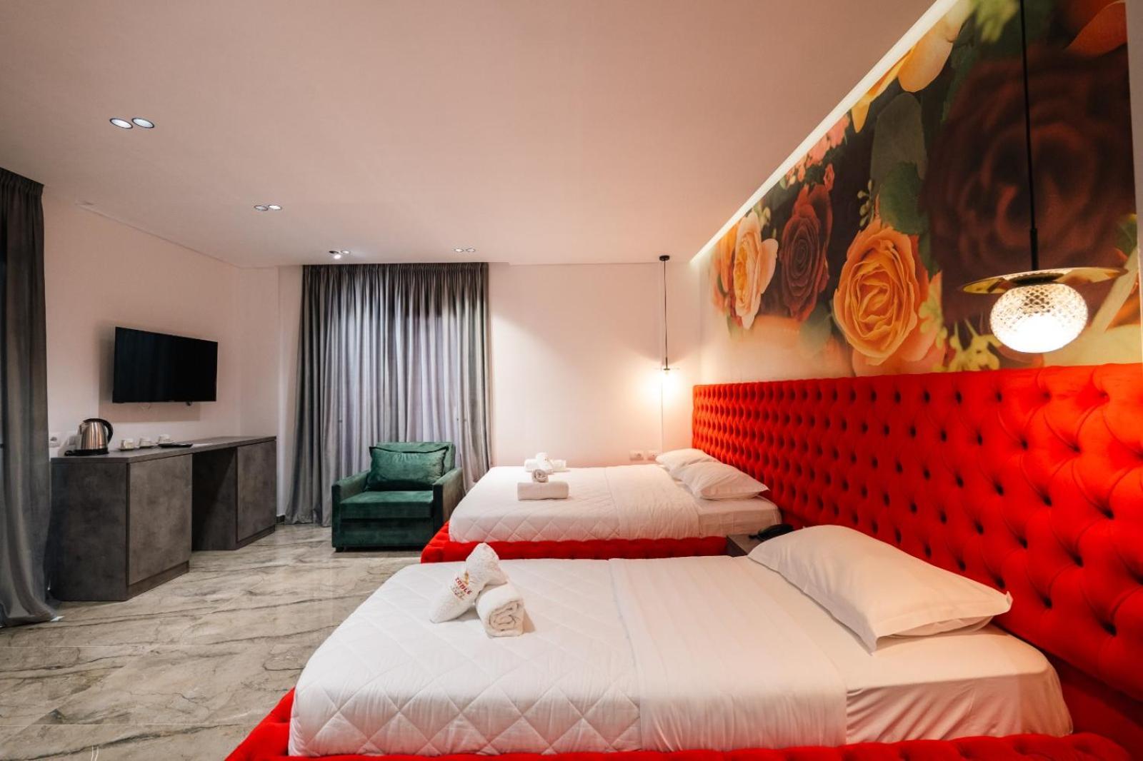 Hotel Eagle Ksamil Bagian luar foto